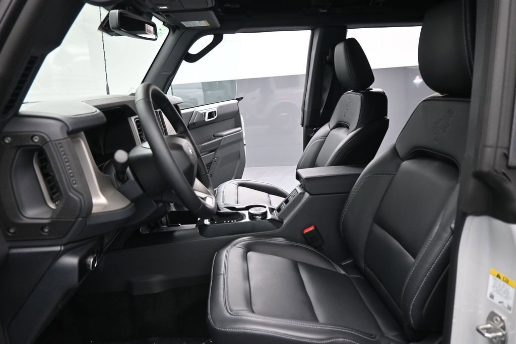 New 2026 Ford Bronco Outer Banks AWD/4WD image 9