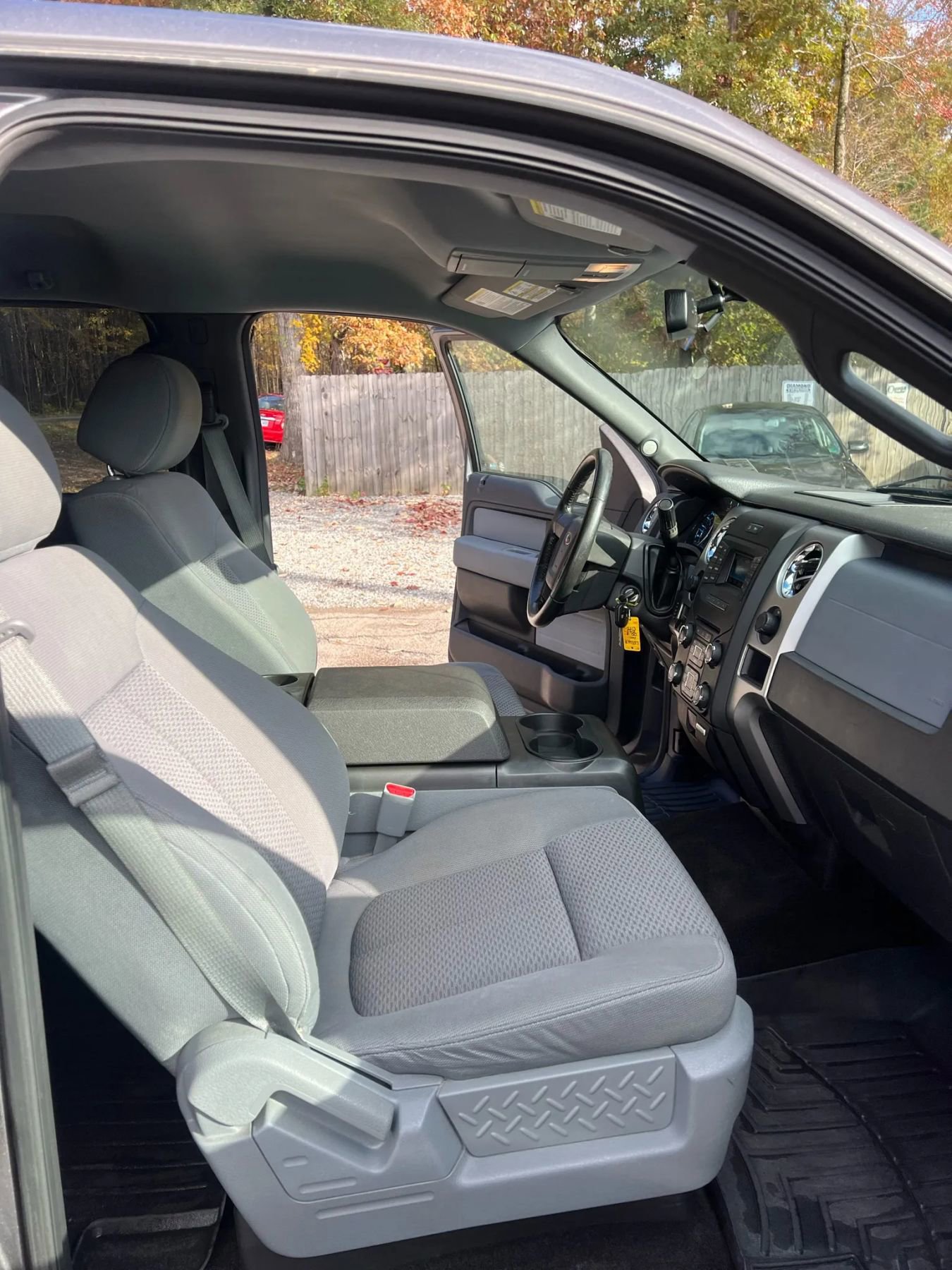 Used 2013 Ford F150 XLT w/ Luxury Equipment Group image 24