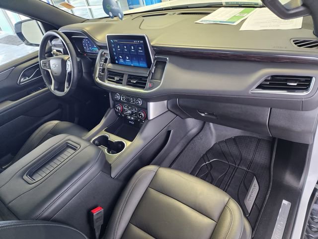 Used 2024 Chevrolet Tahoe Z71 w/ Luxury Package image 21