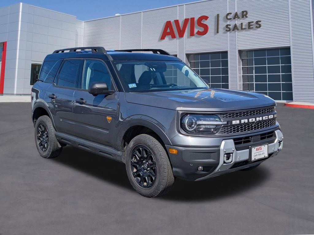 Used 2025 Ford Bronco Sport Badlands AWD/4WD image 3