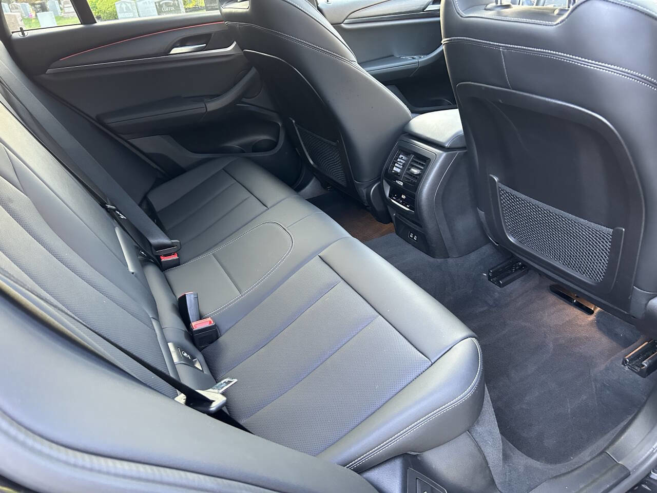 Used 2022 BMW X4 xDrive30i w/ Premium Package 2 image 16