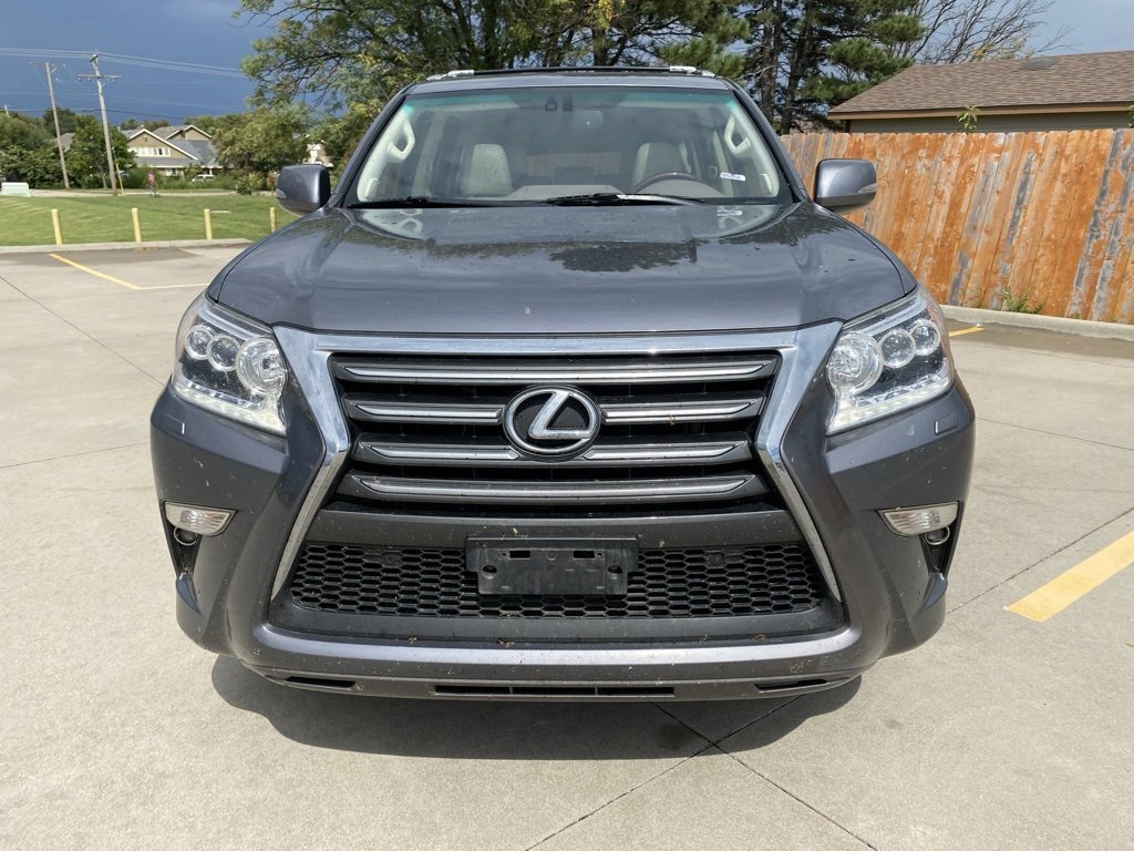 Used 2017 Lexus GX 460 image 5
