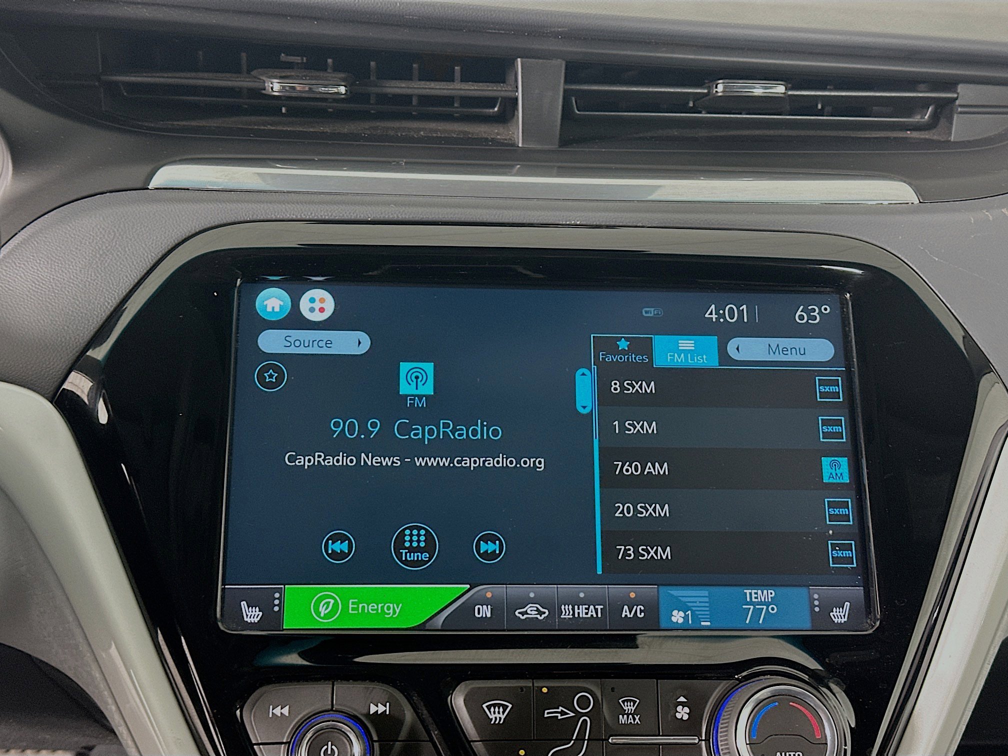 Used 2019 Chevrolet Bolt LT FWD image 19