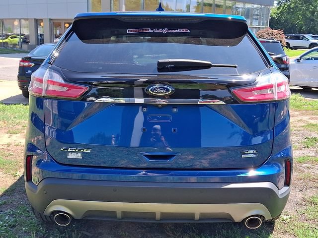 Used 2020 Ford Edge SEL w/ Convenience Package AWD/4WD image 5