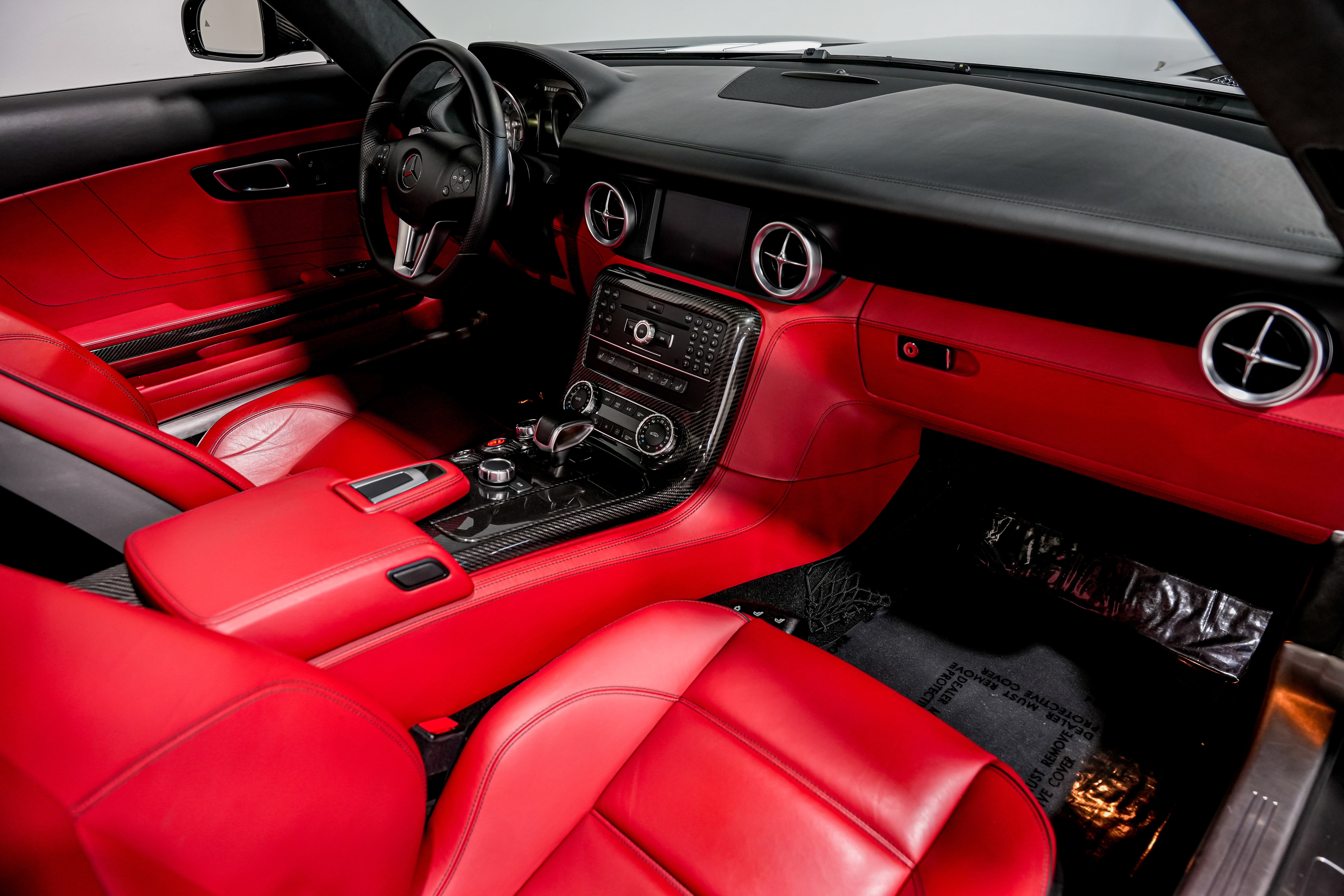 Used 2012 Mercedes-Benz SLS AMG Roadster image 26