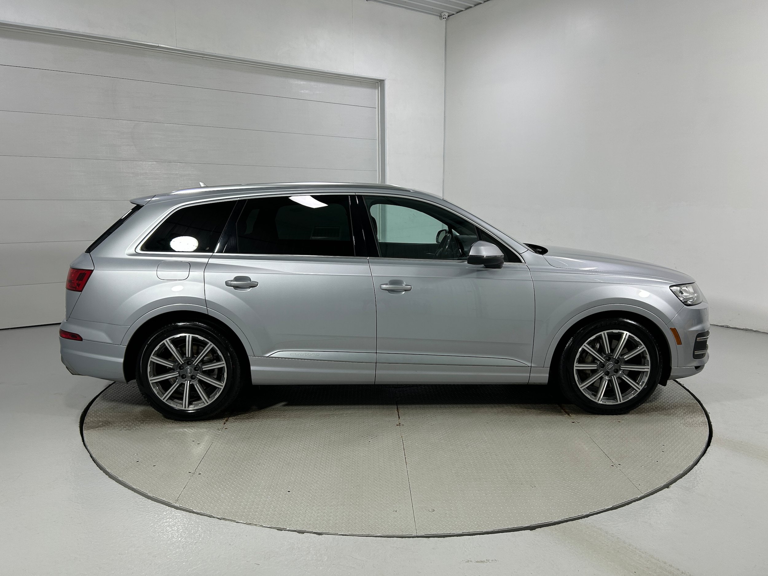 Used 2018 Audi Q7 3.0T Prestige AWD/4WD image 41