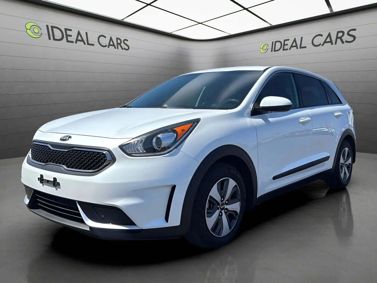 Used 2017 Kia Niro FE