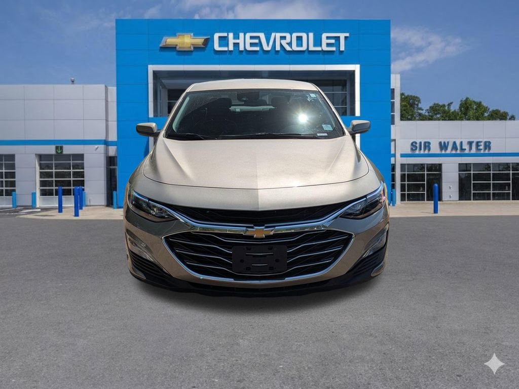 Used 2024 Chevrolet Malibu LT image 9