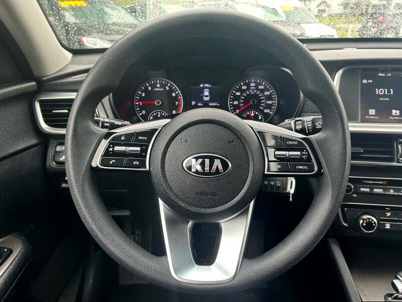 Used 2019 Kia Optima LX image 10