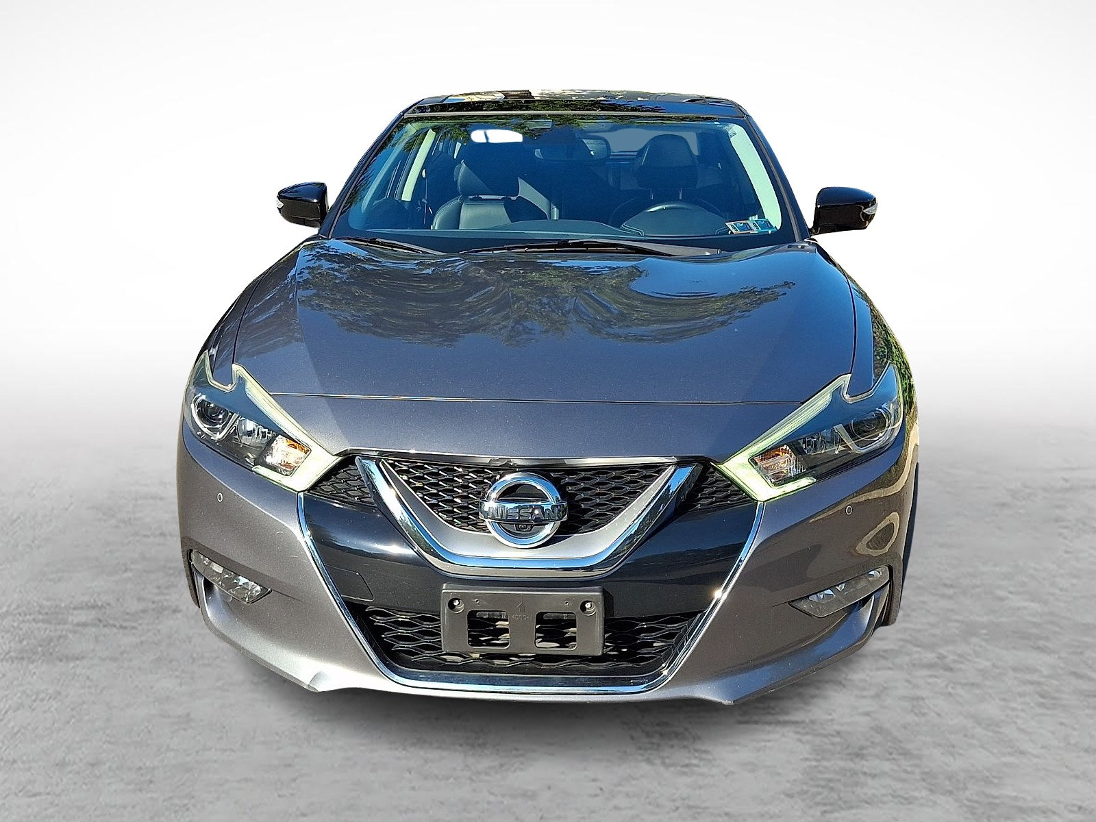 Used 2016 Nissan Maxima Platinum FWD image 2