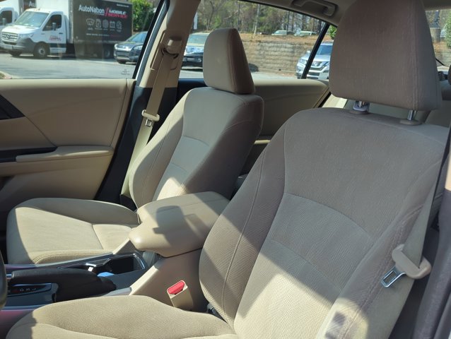 Used 2014 Honda Accord EX image 11