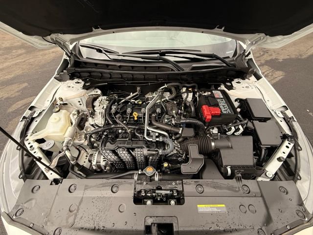 Used 2024 Nissan Altima 2.5 SV image 12