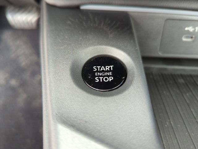 Used 2026 Nissan Sentra SR w/ Floor Mat Package FWD image 67