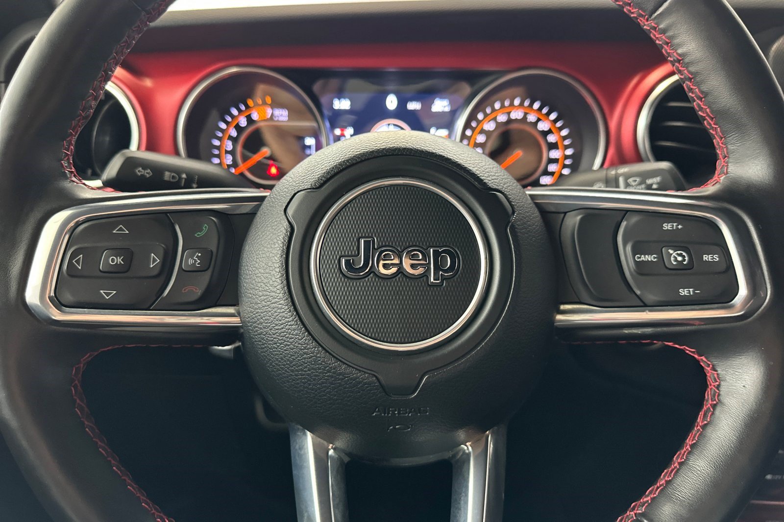 Used 2023 Jeep Wrangler Rubicon w/ Cold Weather Group AWD/4WD image 11