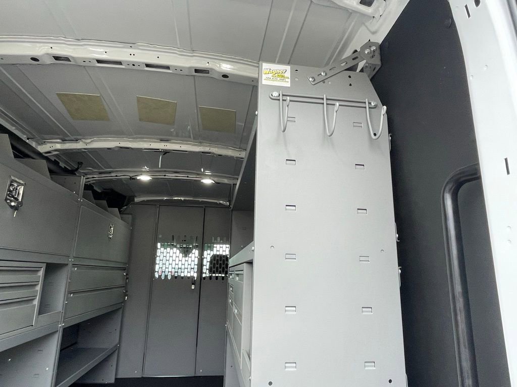 New 2026 Ford Transit 250 148 Medium Roof w/ Load Area Protection Package image 22