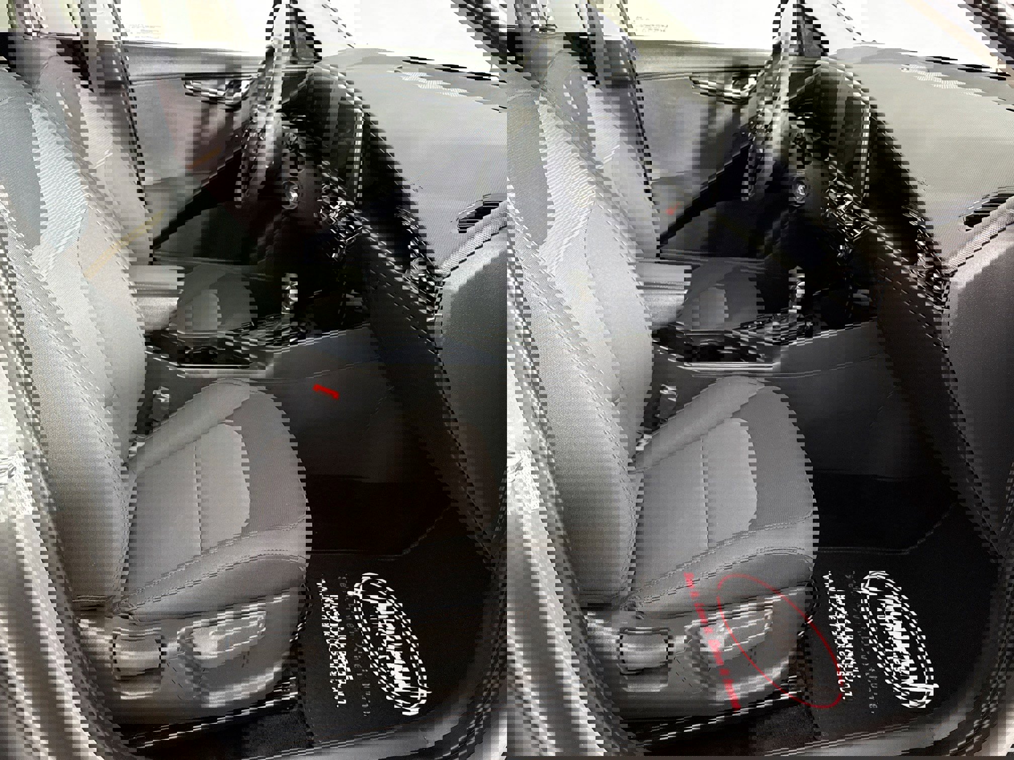 Used 2023 Kia Niro LX image 31