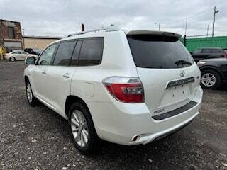 Used 2010 Toyota Highlander Limited image 3