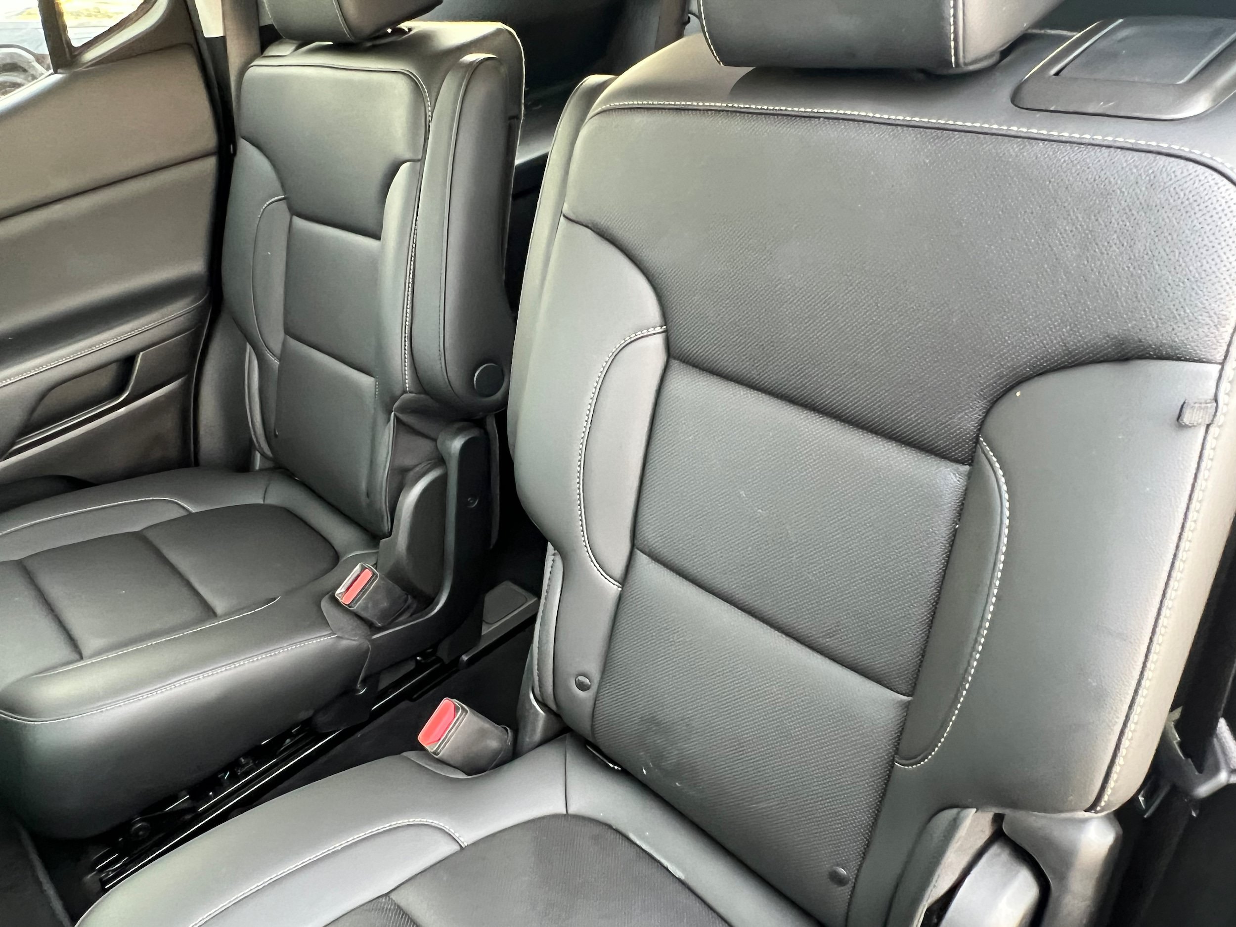 Used 2021 GMC Acadia SLT w/ Technology Package AWD/4WD image 14
