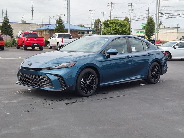 New 2026 Toyota Camry SE FWD image 7