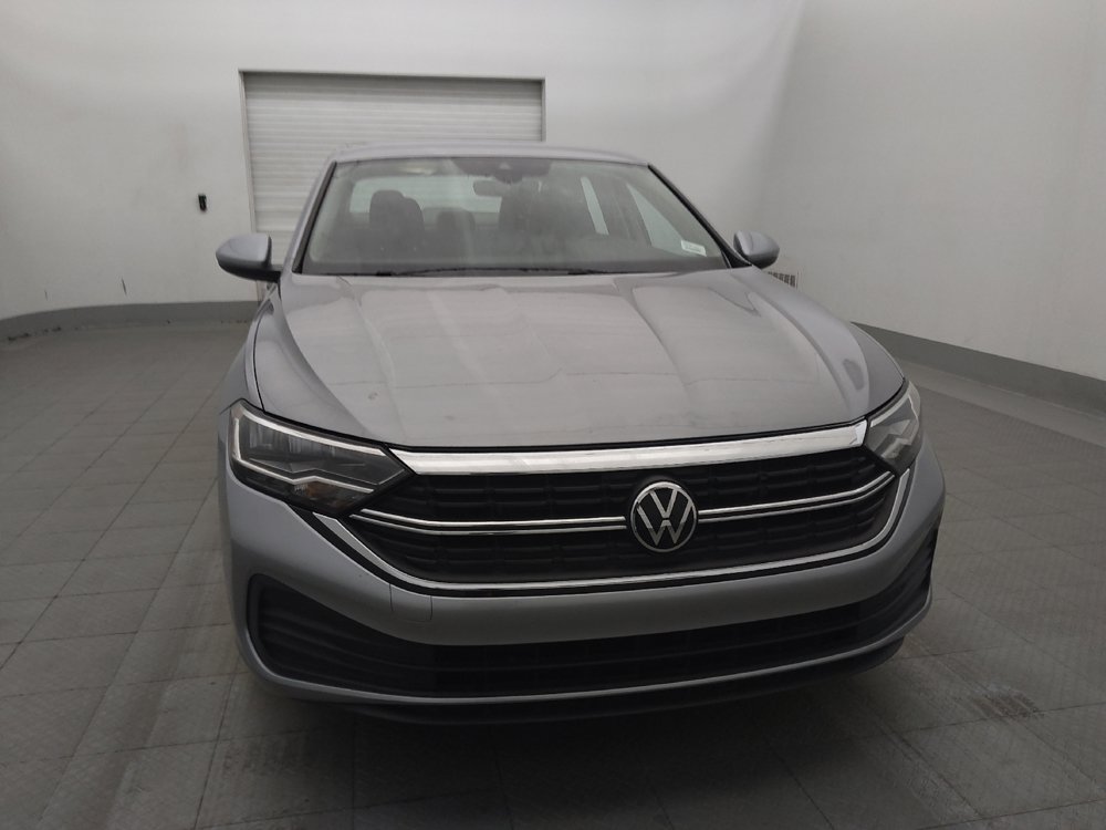 Used 2024 Volkswagen Jetta SE FWD image 14