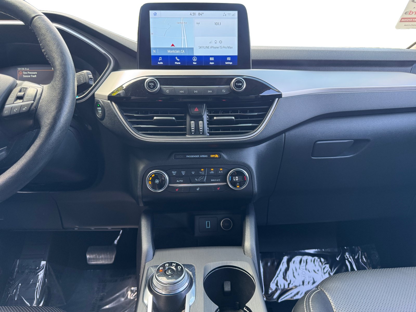 Used 2020 Ford Escape SEL FWD image 11