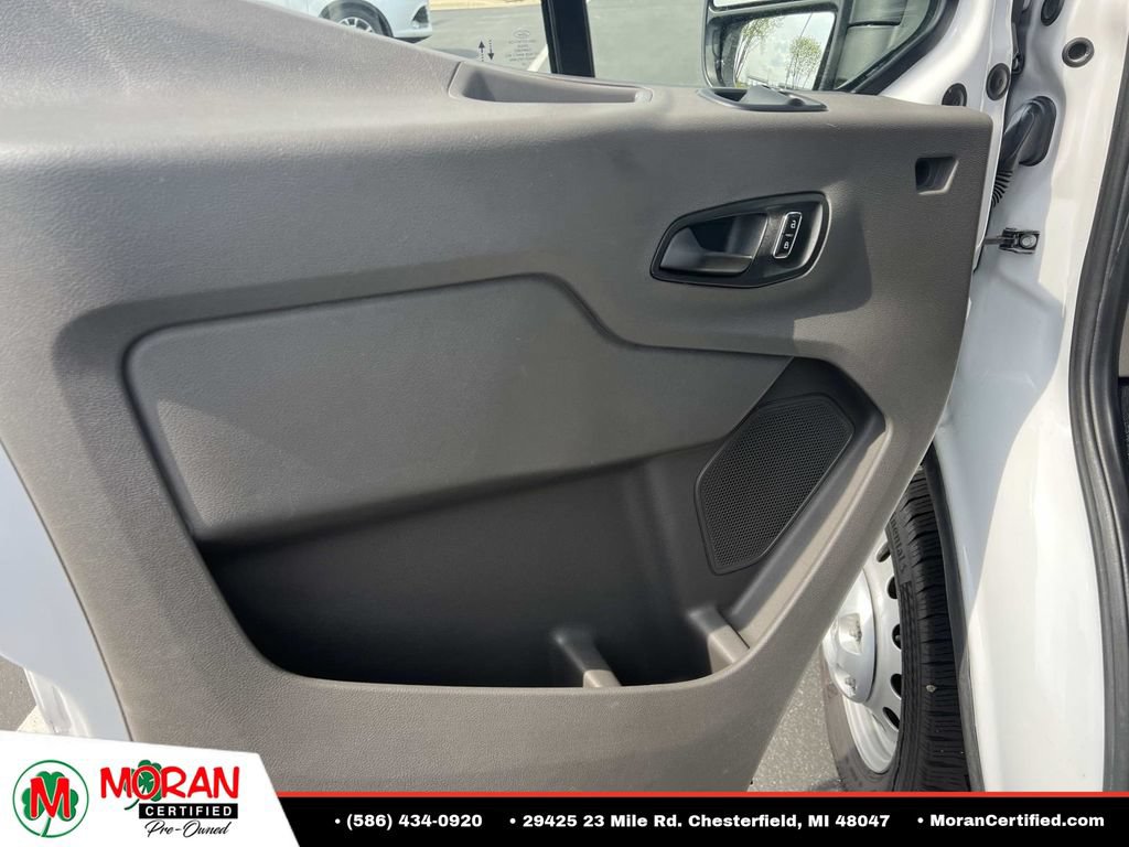 Used 2024 Ford Transit 250 Low Roof AWD w/ Exterior Upgrade Package image 16