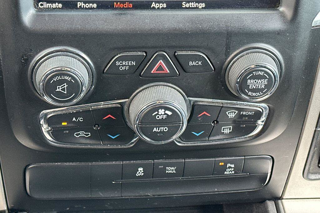Used 2019 RAM 1500 Warlock w/ Electronics Group RWD image 19