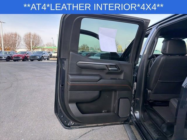 Used 2023 GMC Sierra 1500 AT4 w/ Technology Package image 23