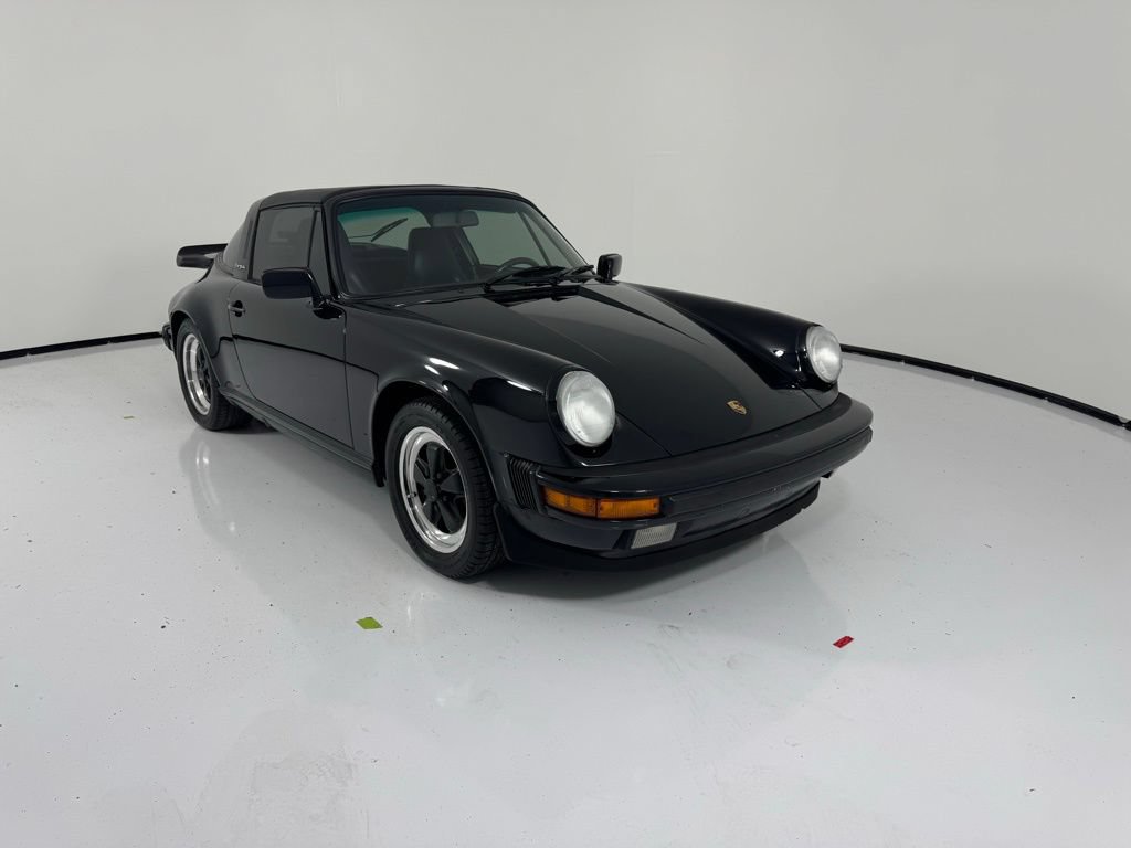 Used 1987 Porsche 911 Carrera RWD image 7