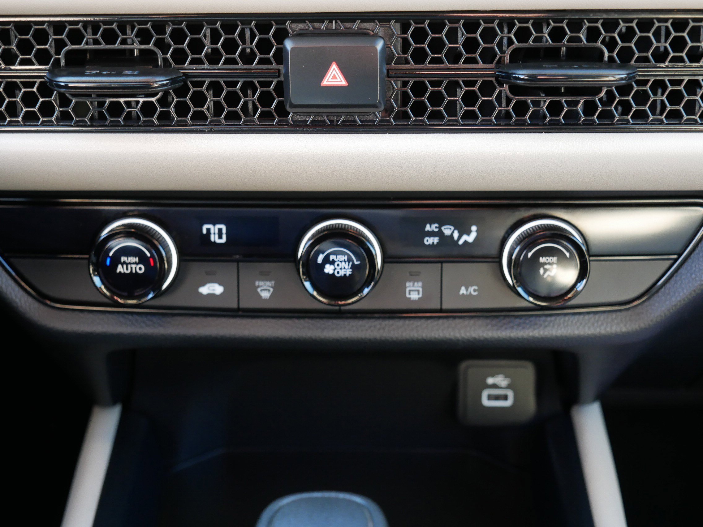 Used 2024 Honda HR-V LX image 23