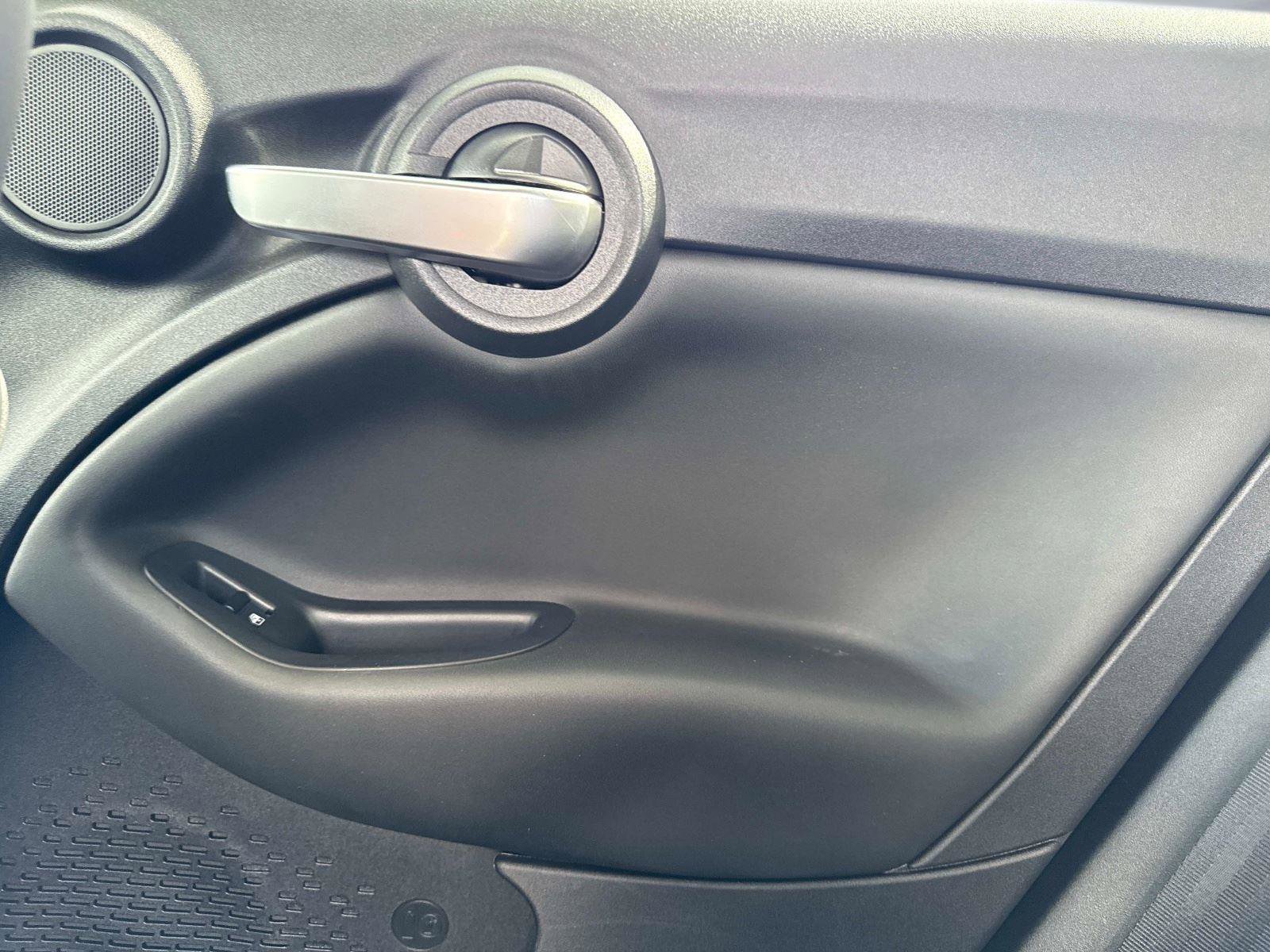 Used 2023 FIAT 500X Sport image 16