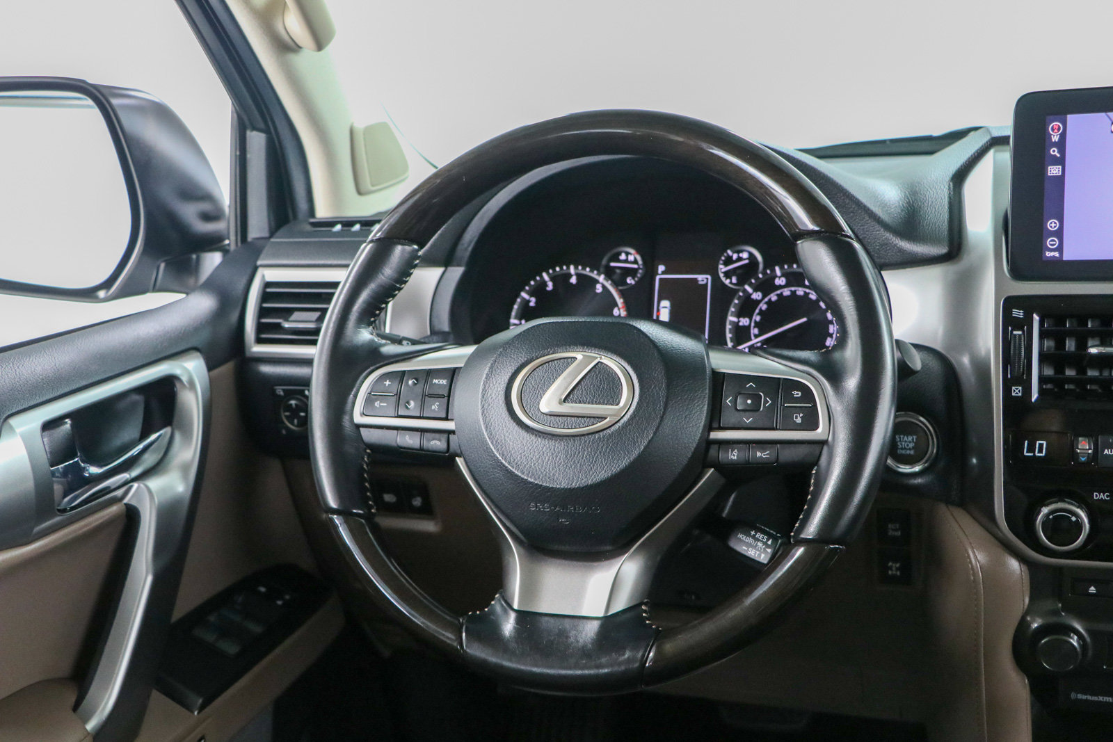 Used 2023 Lexus GX 460 Premium w/ Premium Package AWD/4WD image 13