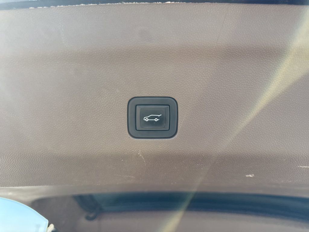 Used 2023 GMC Yukon Denali w/ Max Trailering Package RWD image 34