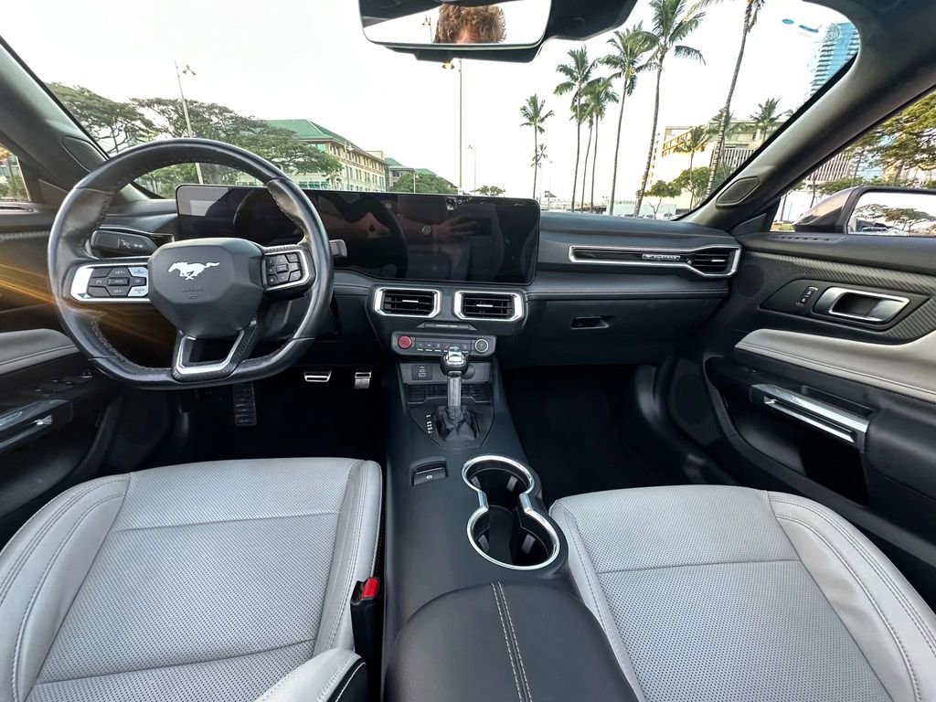 Used 2024 Ford Mustang Premium image 17