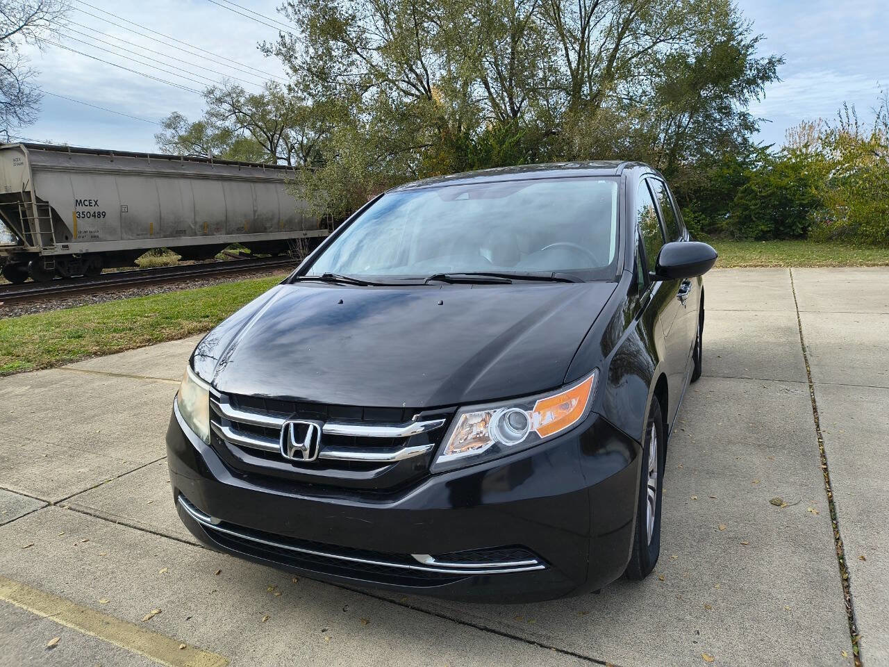 Used 2015 Honda Odyssey EX-L image 1