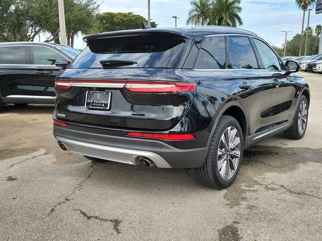 Used 2021 Lincoln Corsair Reserve image 6