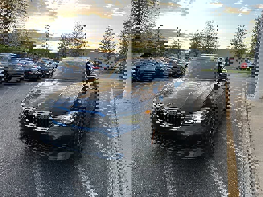 Used 2021 BMW 330e xDrive w/ Premium Package image 3