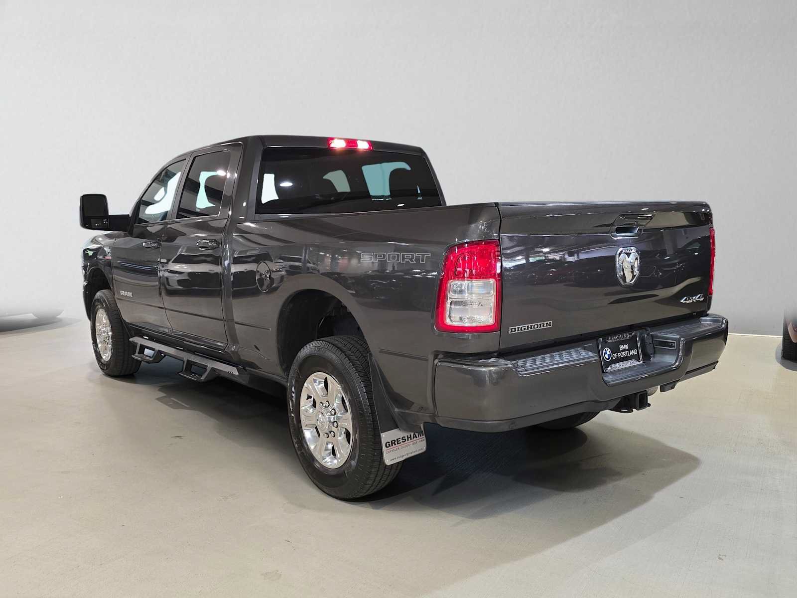 Used 2024 RAM 3500 Big Horn w/ Sport Appearance Package AWD/4WD image 5