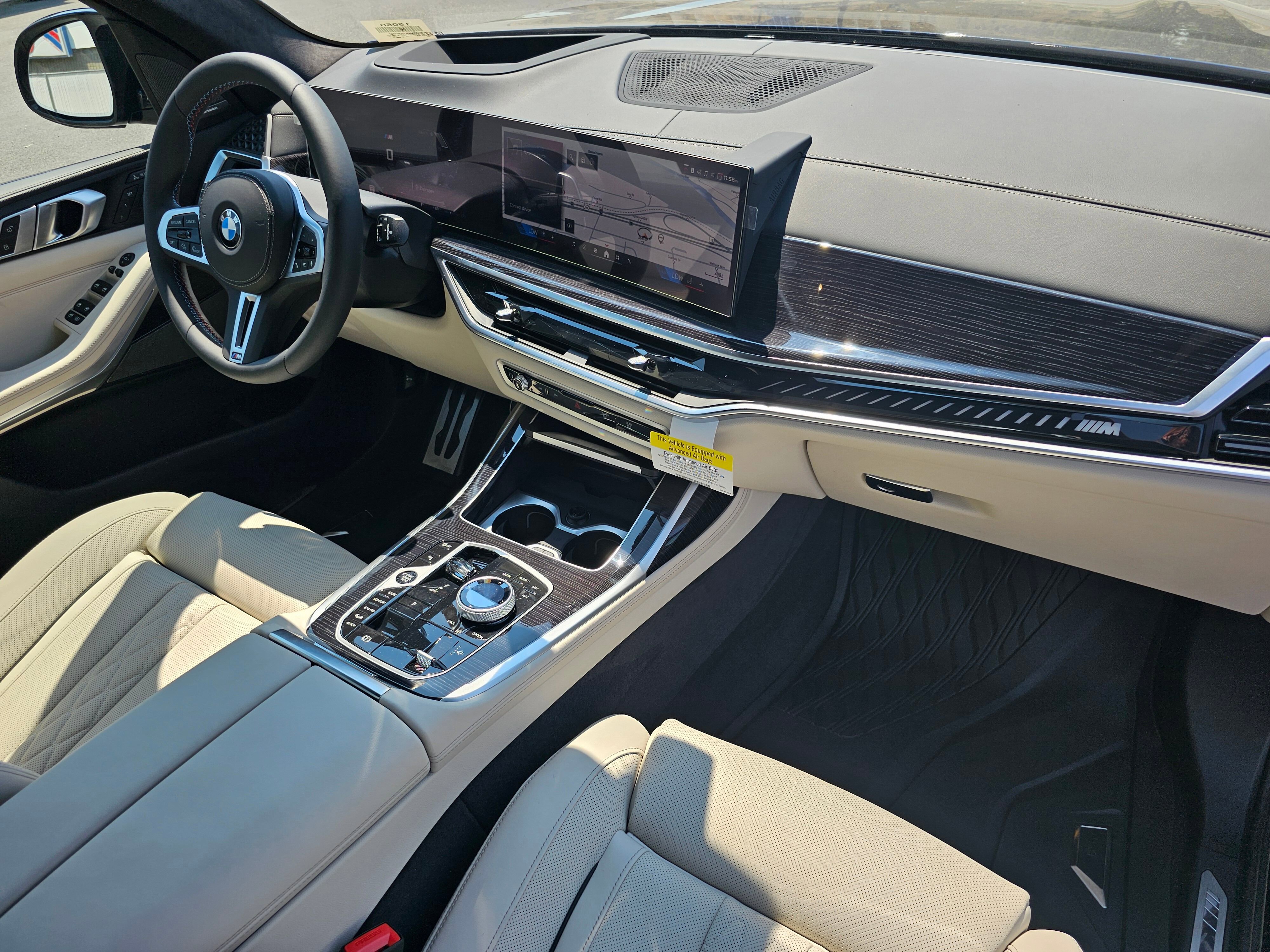 New 2026 BMW X7 M60i image 16