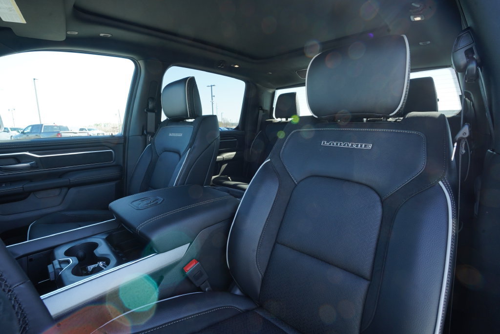New 2026 RAM 1500 Laramie w/ Night Edition AWD/4WD image 36