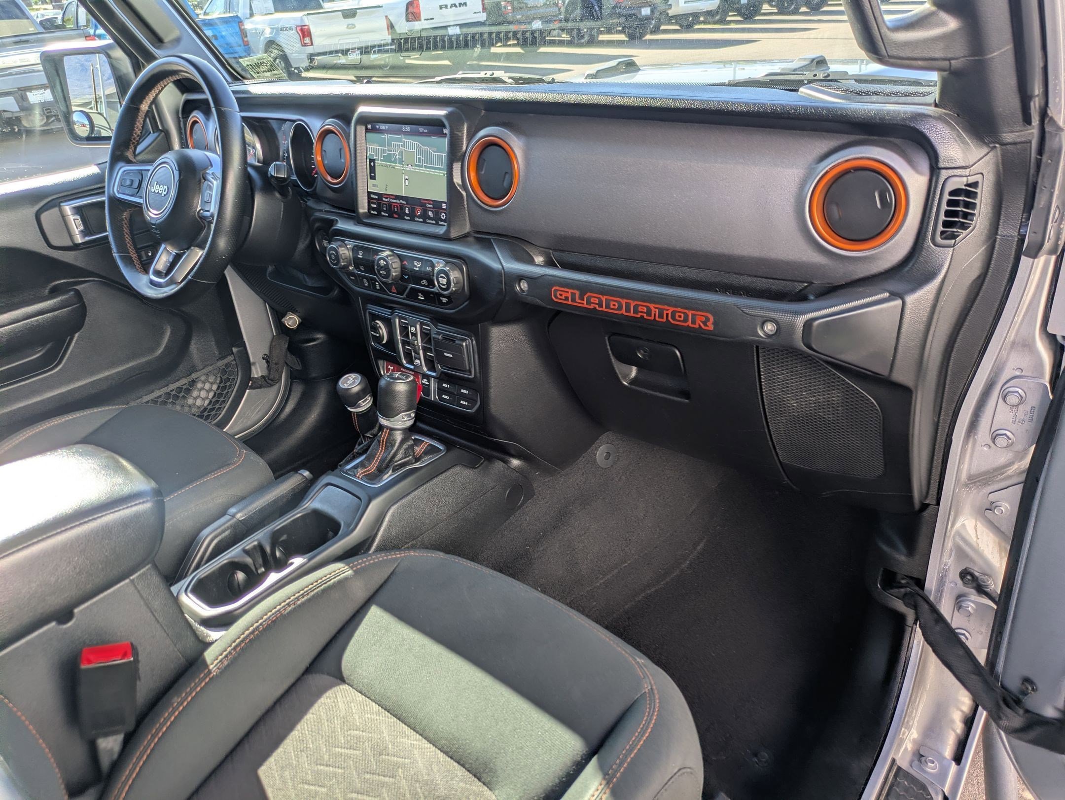 Used 2021 Jeep Gladiator Mojave AWD/4WD image 34