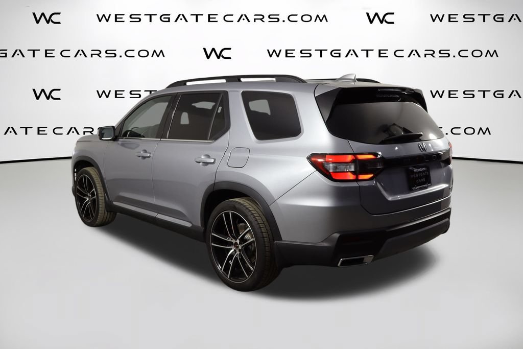 Used 2025 Honda Pilot Touring image 45