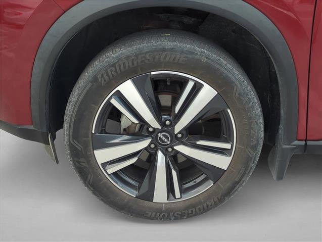 Used 2023 Nissan Rogue SL image 6