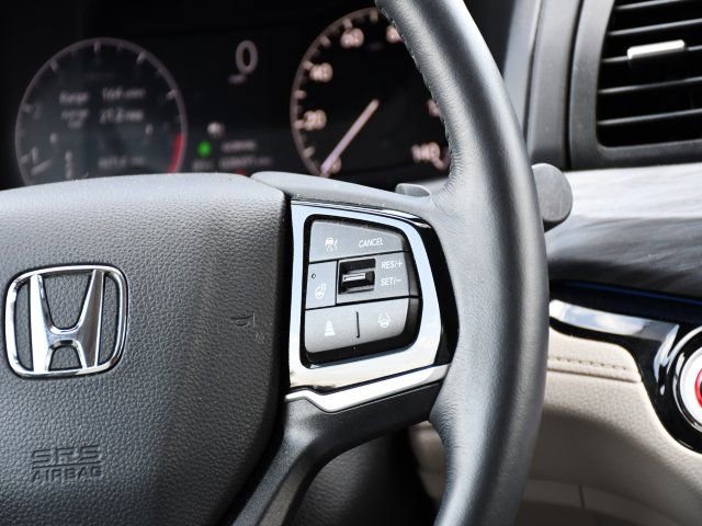 Used 2025 Honda Odyssey Elite image 22
