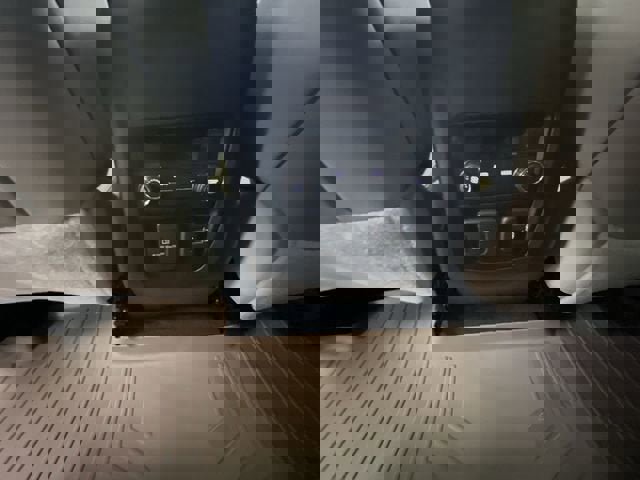 Certified 2021 Buick Enclave Essence w/ Sport Touring Edition image 21