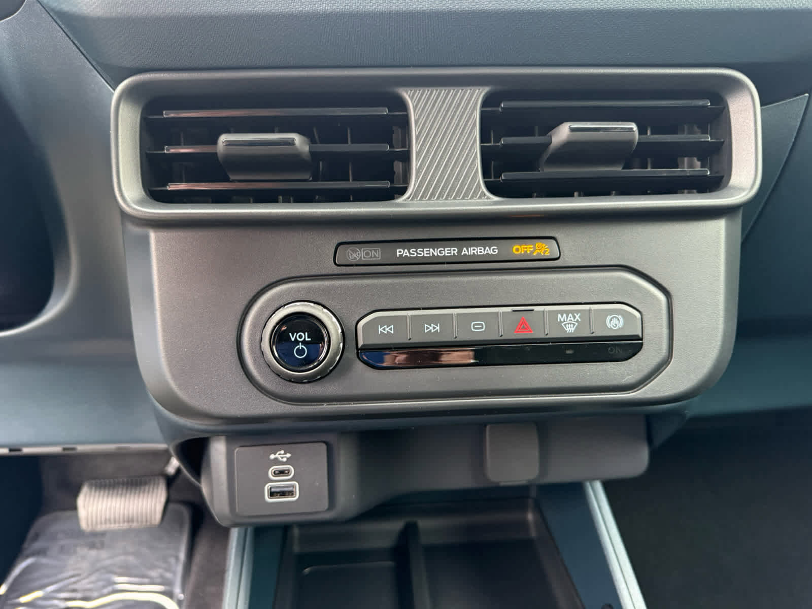 New 2026 Ford Maverick XL w/ 4K Tow Package AWD/4WD image 12