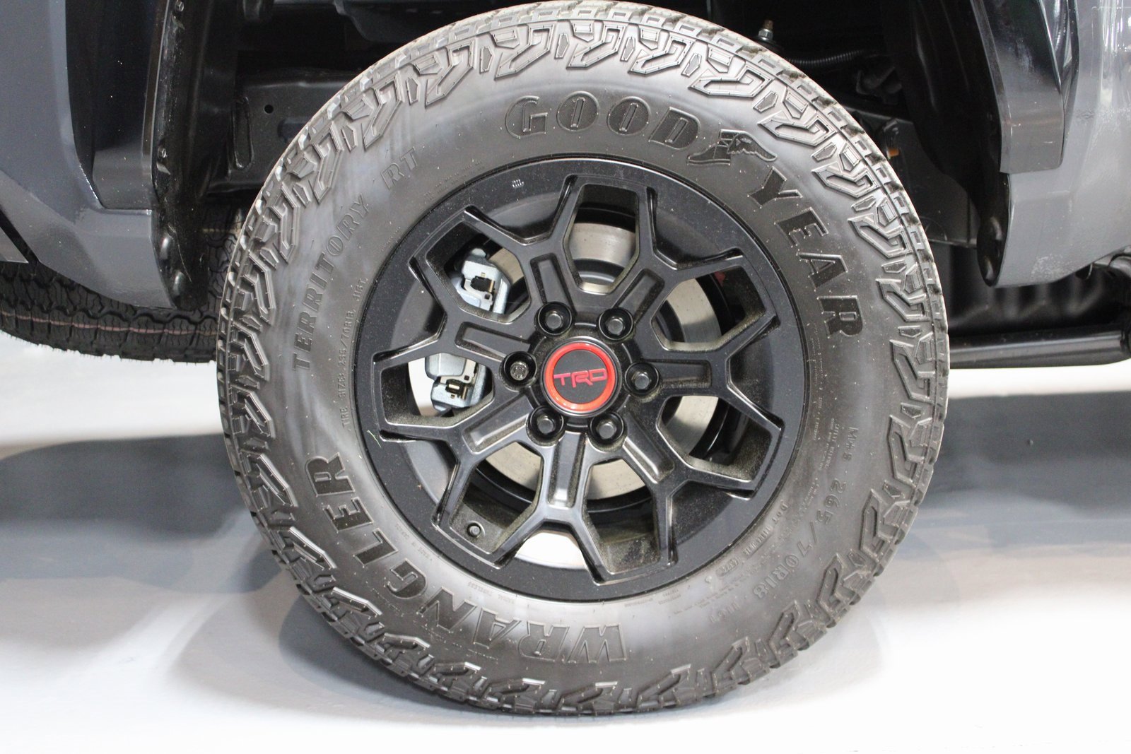 Used 2025 Toyota Tacoma TRD Pro image 11