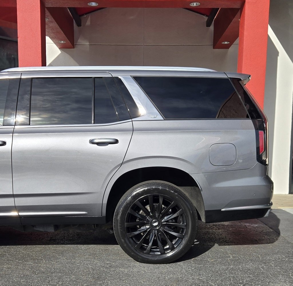 Used 2021 Cadillac Escalade Premium Luxury image 6