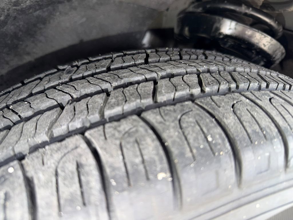 Certified 2018 GMC Terrain SLE w/ Driver Convenience Package image 30