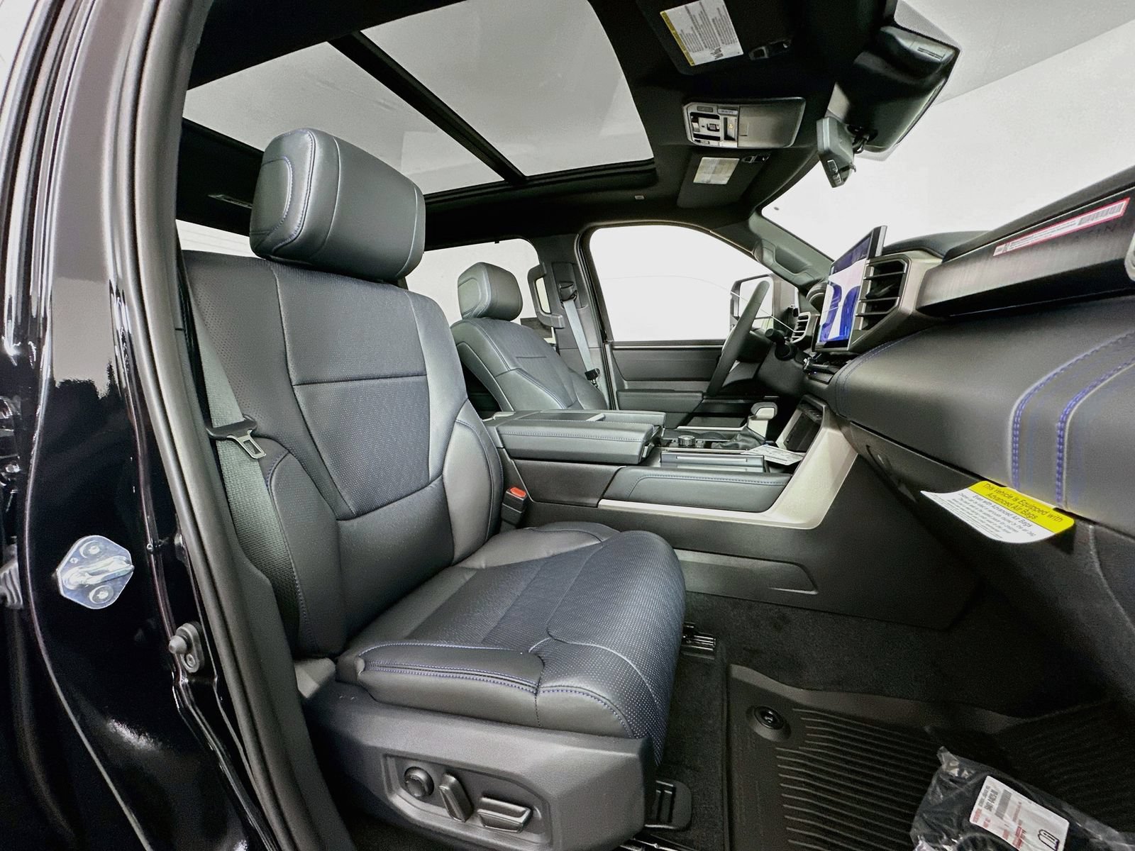 New 2026 Toyota Tundra Platinum AWD/4WD image 29